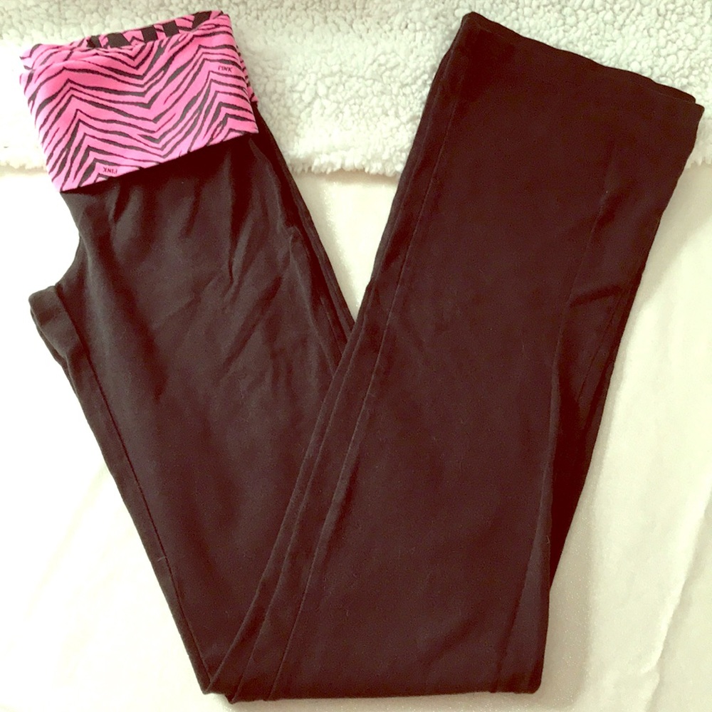 Black and pink yoga pants.